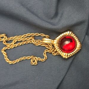 Elegant Gold and Red Pendant Necklace